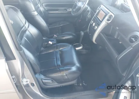 2004 Scion Xb from USA, damaged, VIN JTLKT324X40152606